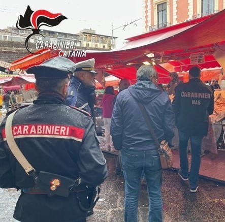 Controlli a tappeto dei Carabinieri in Pescheria