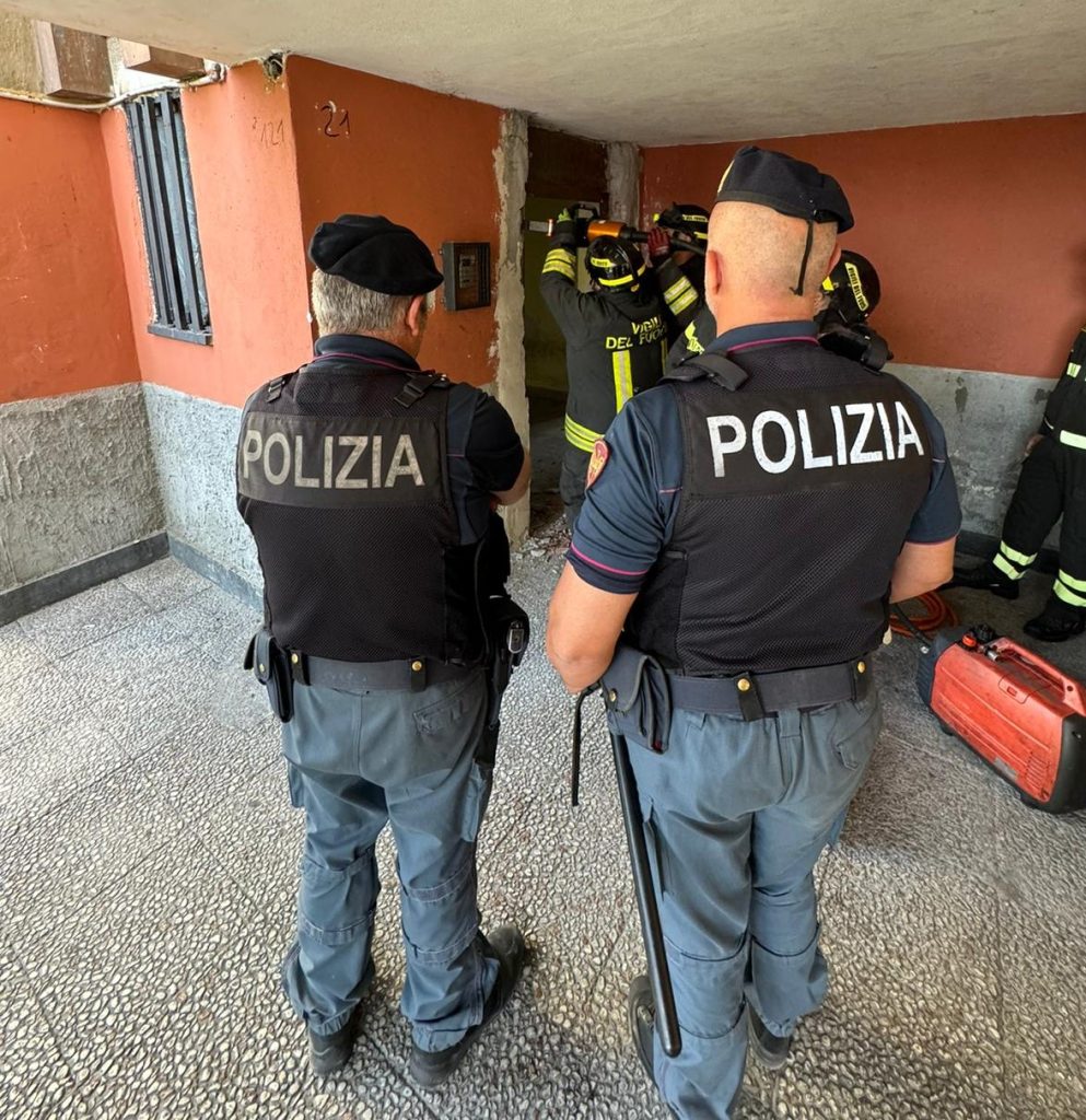 Controlli della Polizia a San Giovanni Galermo