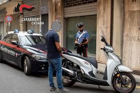 Carabinieri a Nesima, controllo circolazione