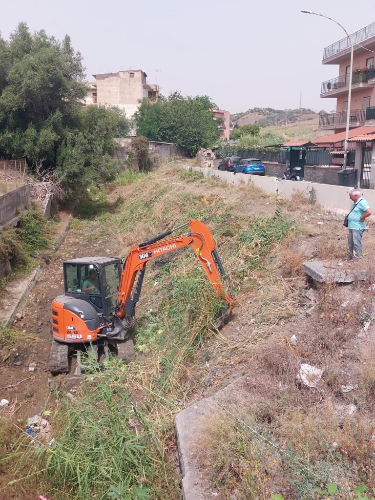 Incendi, a Catania lavori di prevenzione in 96 siti