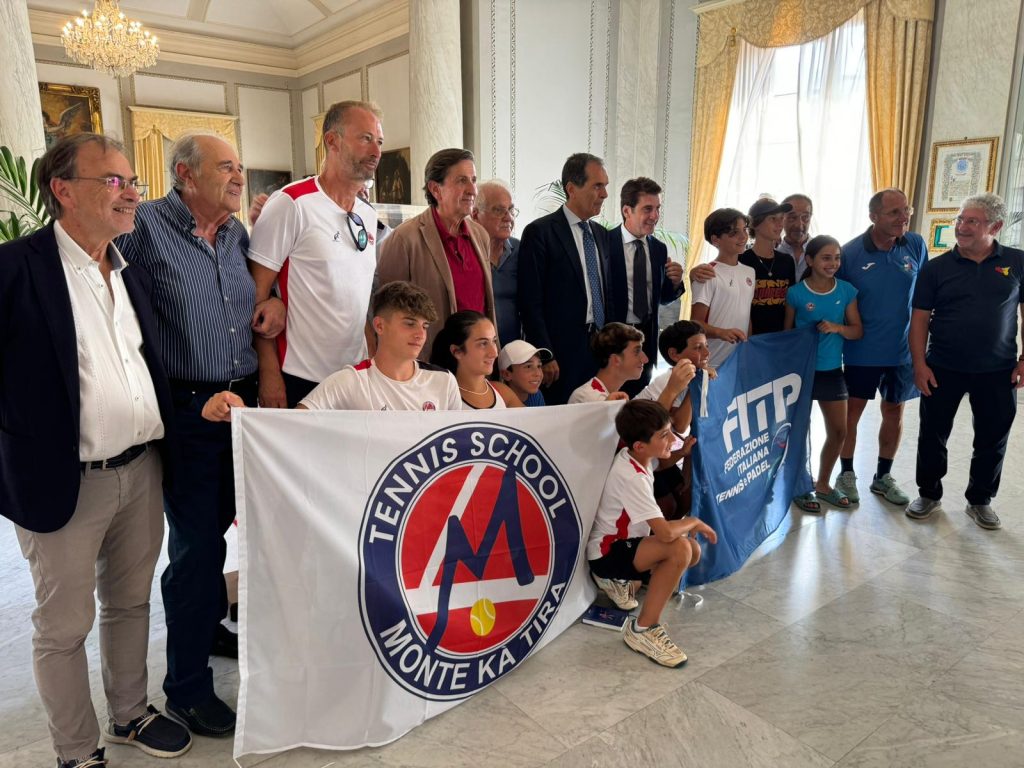 Coppa Davis a Catania: la rappresentanza di ragazzi delle scuole tennis di Catania