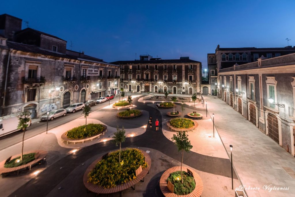 Piazza Cardinale Pappalardo, già Duca Genova