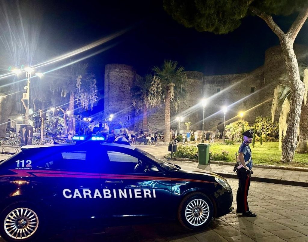 Controlli interforze del fine settimana, altro giro di vite per i parcheggiatori abusivi