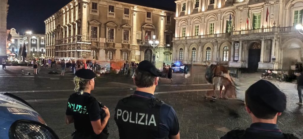 Controlli interforze del fine settimana, altro giro di vite per i parcheggiatori abusivi