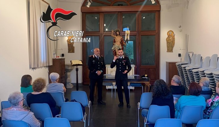 Campagna di sensibilizzazione contro le truffe, i Carabinieri spiegano come prevenirle