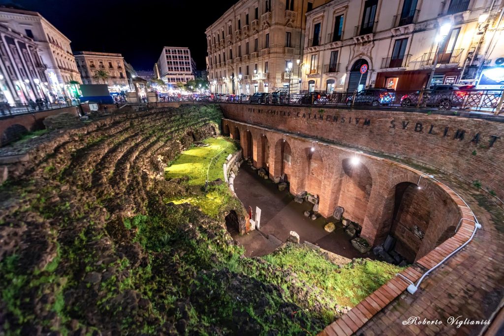 Anfiteatro Romano, potenziata illuminazione dei resti di piazza Stesicoro